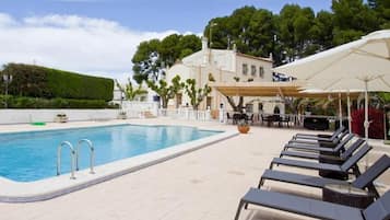 Piscina a l'aire lliure