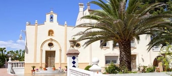 Hospedería Casa De La Campana