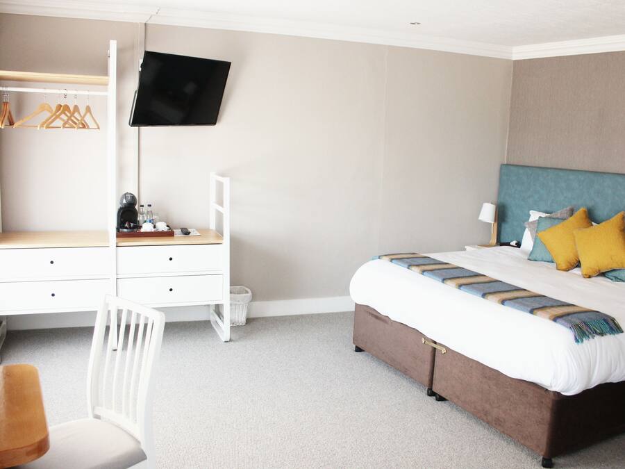 In-room safe, desk, blackout curtains, soundproofing