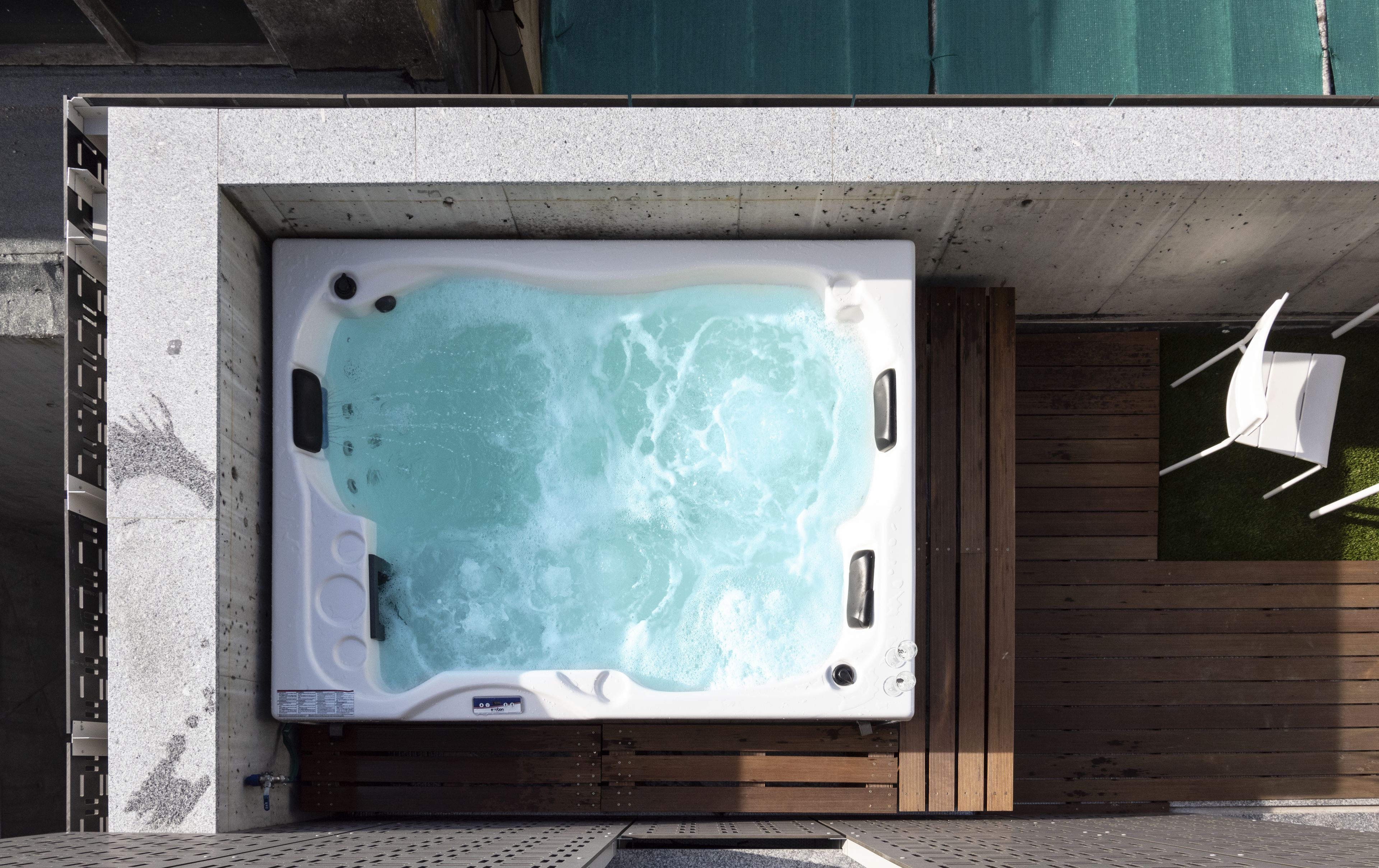 apartment 05, 2 bedrooms, non smoking | terrace/patio