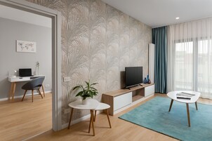 標準雙人房, 露台 | 客廳 | LED 電視