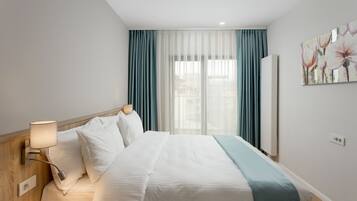 Minibar, két bảo mật tại phòng, trang trí khác biệt