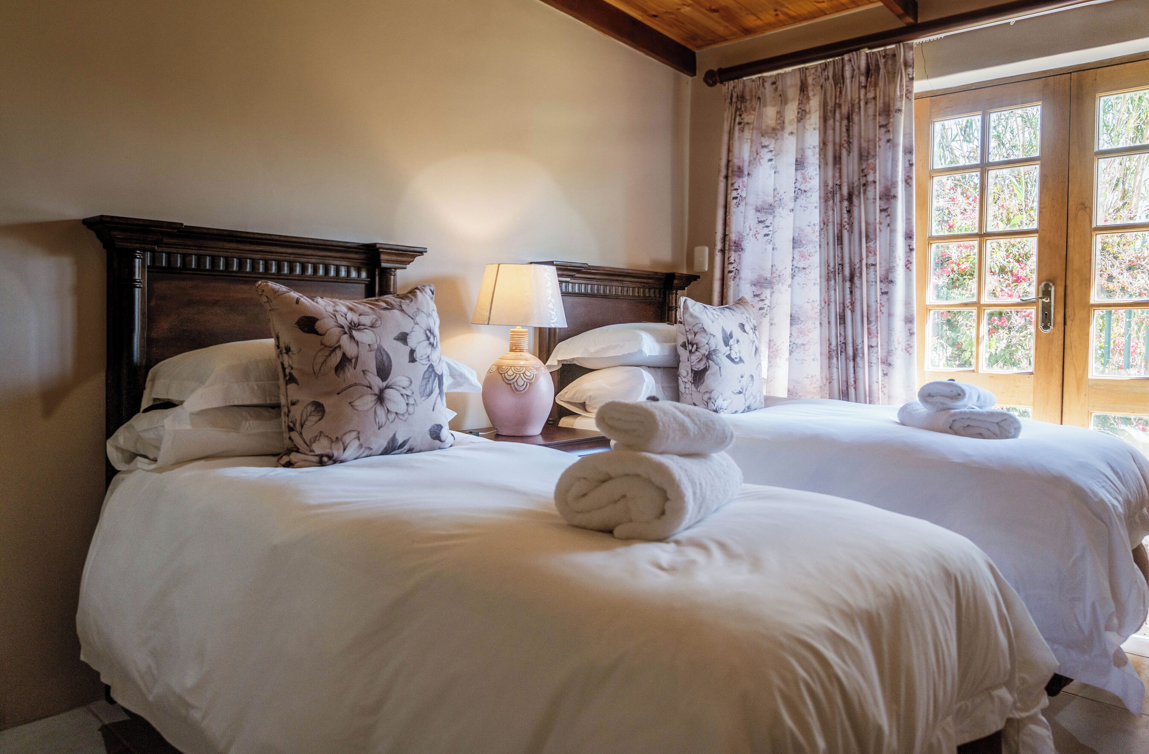 Minibar, in-room safe, individually decorated, individually furnished