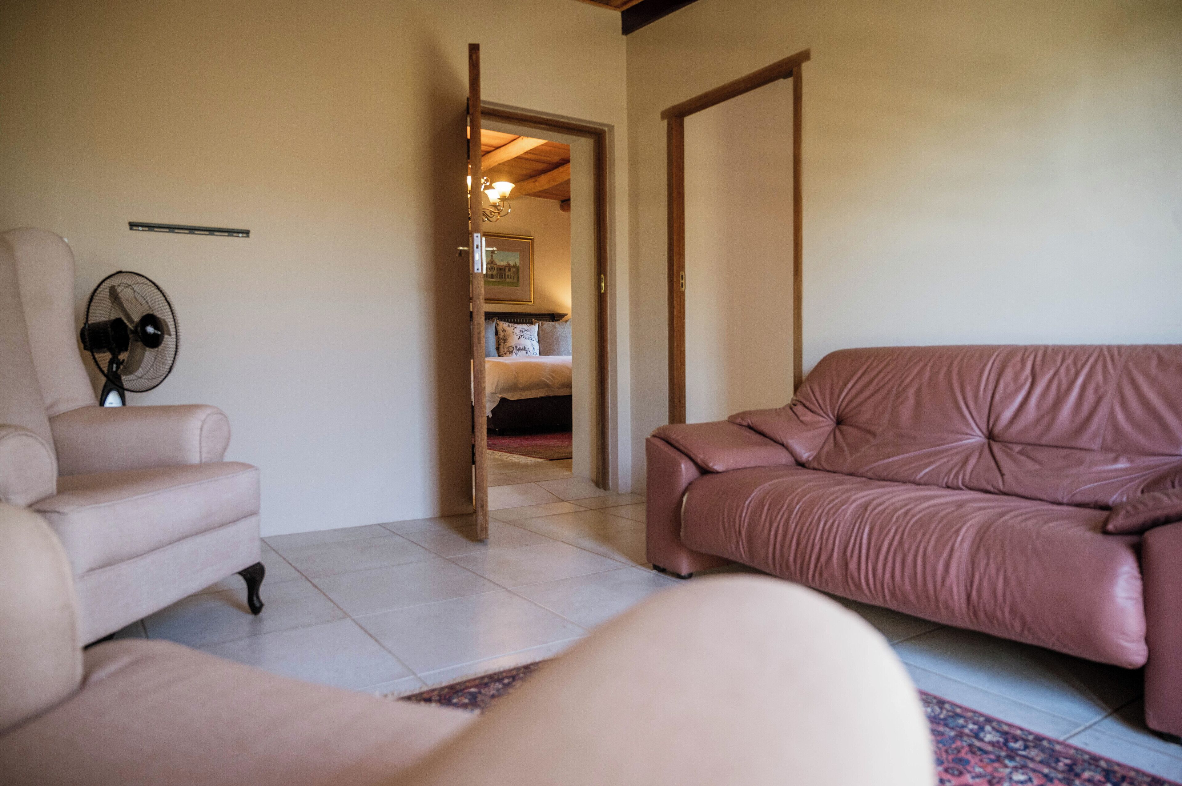 Suite Familiale, 2 chambres, vue jardin, côté jardin | Minibar, coffres-forts dans les chambres, décoration personnalisée