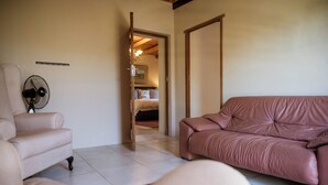Family Suite, 2 Bedrooms, Garden View, Garden Area | Minibar, in-room safe, desk, free WiFi - Bakenskraal Ostrich Palace (Oudtshoorn)