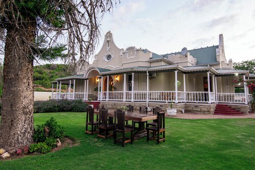 Bakenskraal Ostrich Palace