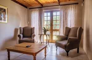 Luxury Double or Twin Room - Bakenskraal Ostrich Palace (Oudtshoorn)