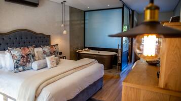 Luxury Room, 1 King Bed | 1 bedroom, Egyptian cotton sheets, premium bedding, memory-foam beds