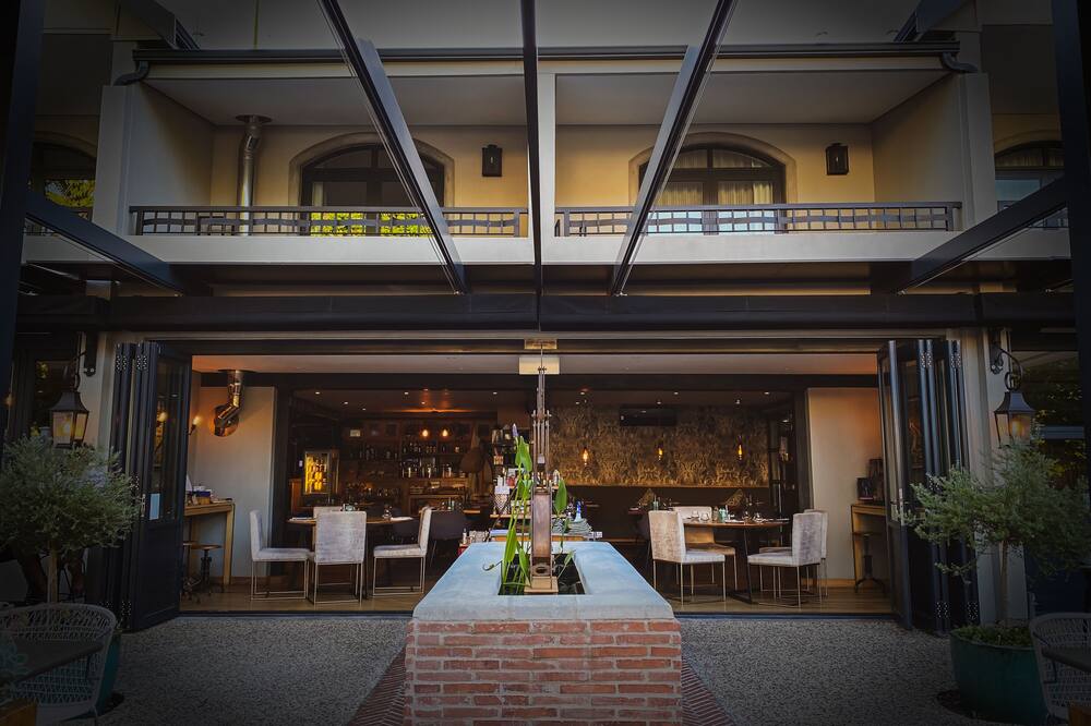 Le Petit Manoir Franschhoek