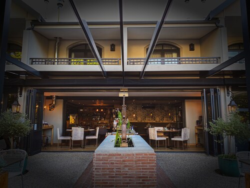 Le Petit Manoir Franschhoek