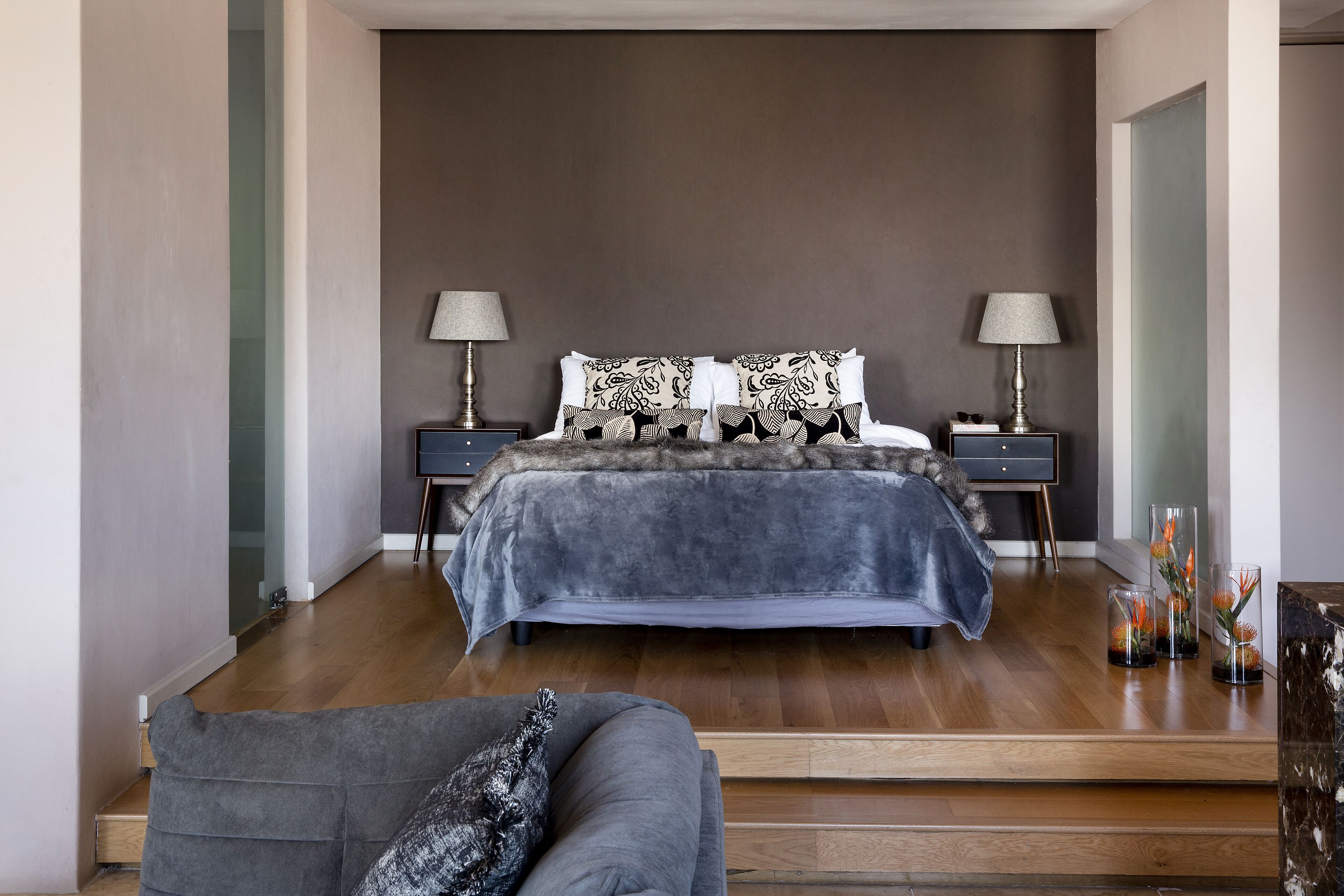 Luxury Studio, 1 Queen Bed, City View