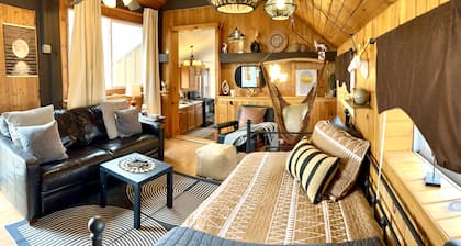 Let's Get Cozy!NestledinWoodsonBellaVista campus, 2Mins.ToSalmon Rvr/FishAutmnLk