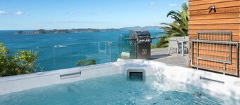 Luxuriously appointed 5 star holiday home