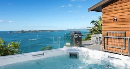 Luxuriously appointed 5 star holiday home