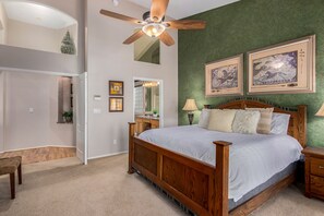 4 chambres, bureau, fer et planche à repasser, accès au Wi-Fi (inclus)
