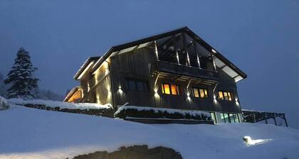 Beautiful location with indoor swimming pool, wellness area & breathtaking view