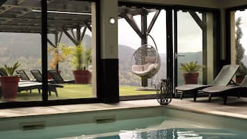 Piscine couverte, piscine chauffée