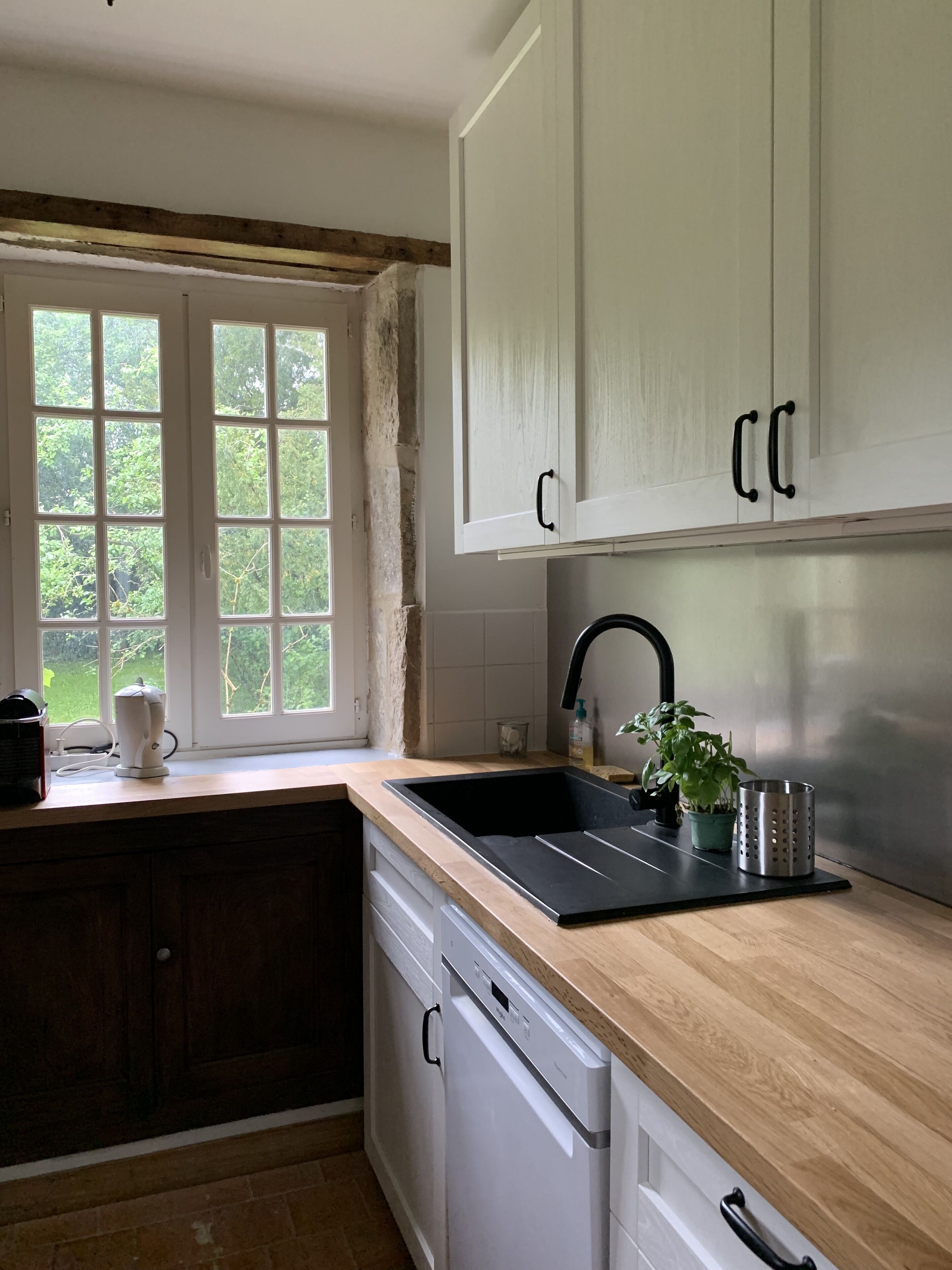 Frigorífic, microones, forn i placa de cuina 