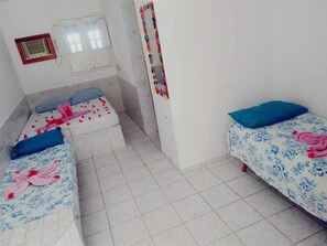 Standard Quadruple Room, Multiple Beds, Non Smoking | Free WiFi, bed sheets - Pousada Aquários do Porto (Ipojuca)