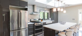 Lakeview Knoll | Mountain Views & Steps From Scenic Lake Tomahawk!