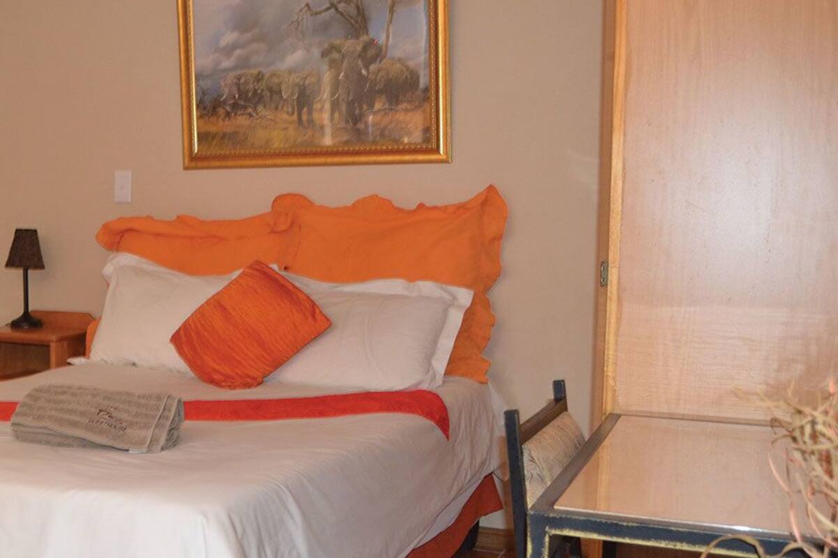 Queen Room