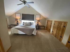 Unclassified image, 3 of 46, button