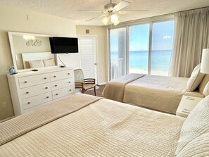 3 bedrooms, iron/ironing board, travel crib, free WiFi