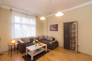 Family Apartment, Multiple Beds, Non Smoking | In-room dining - Castle View Spacious Apartment (Prague)
