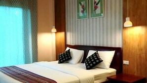 Superior Double Room  | Màn/rèm cản sáng 