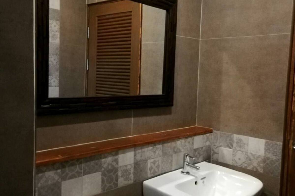 superior double room  | bathroom | shower, free toiletries, towels