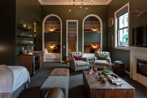 Room, Multiple Beds | Egyptian cotton sheets, premium bedding, individually decorated