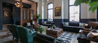 Atticus Hotel