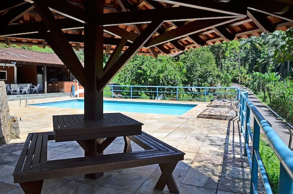 Piscine extérieure