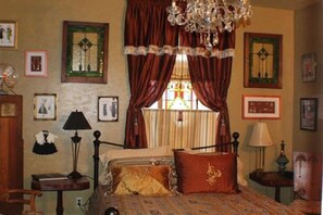 Deluxe Room, 1 Queen Bed, Non Smoking (The Gatsby Suite) - Amie St.Jéan Bed and Breakfast (Rapid City)