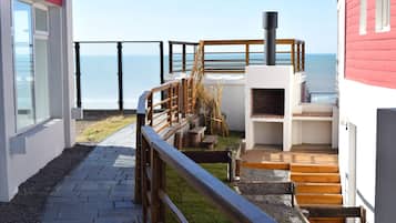 Luxury Apartment, 1 Bedroom, Private Bathroom | Terrace/patio