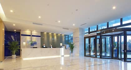 Holiday Inn Express Qingdao West Coast by IHG