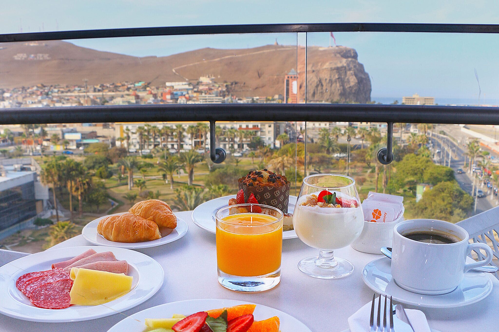 superior suite, 1 king bed, non smoking | terrace/patio