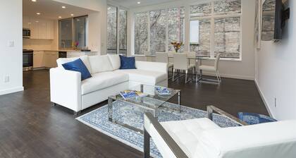 Unique, contemporary 1,500ft2 2BR/2.5BA apt - OTR