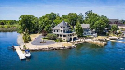 River Royalty, Alexandria Bay