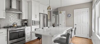 Hamptons Haven w / Serene Views!Lämmitetty uima-allas ja poreallas! Pelihuone. WiFi