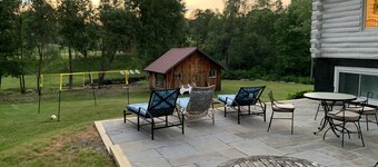 Sijaitsee sydämessä Stowe Hollow !!! Lähellä kaupunkia !!! Lähellä hiihto !!!