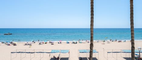 Sulla spiaggia