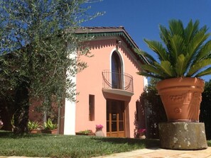 Exterior - Vacation home - Chalet with garden and private pool (Coreglia Antelminelli)