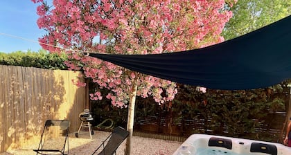 Grand et bel appartement avec Spa, 6 personnes, jardin, tout confort