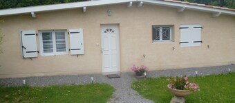 Pretty independent bedroom