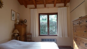 3 dormitorios, tabla de planchar con plancha, cuna de viaje y wifi