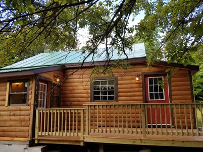LAKE GEORGE LOG CABIN