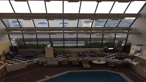 Inomhuspool och uppvärmd pool