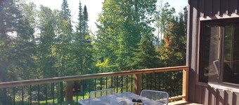 Lutsen Little Bear Lodge - Secluded Lutsen Mountain Cabin With Superior View