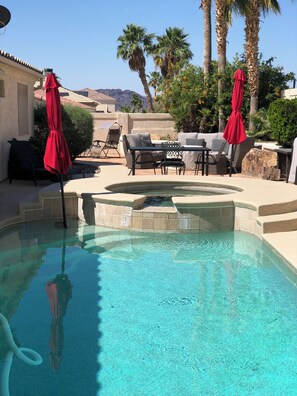Outdoor pool, a heated pool - An ULTIMATE Havasu Escape (Lake Havasu City)